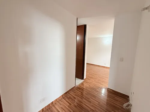 Apartamento En Venta En Alcaparros. Cod V2106