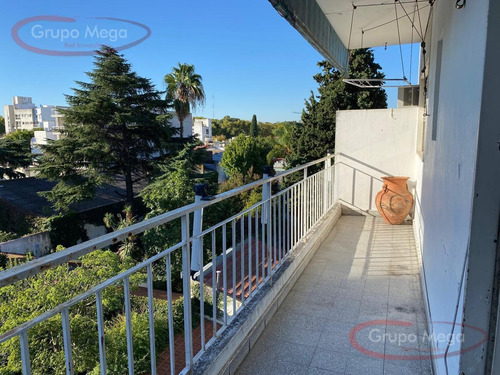 Imagen 15 de 20 de Hermoso Depto 3 Amb. C/dependencia Con Balcon Y Espacio Guardacoche