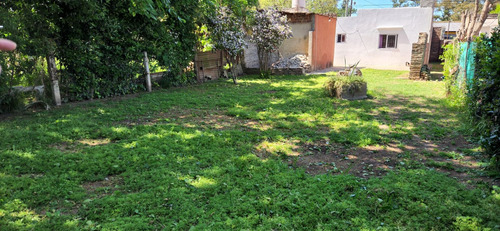 Venta Casa De 2 Amb En Garín Con Amplio Parque