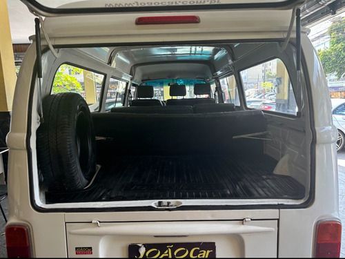 Volkswagen Kombi 1.4 MI STD LOTAÇÃO 8V FLEX 3P MANUAL