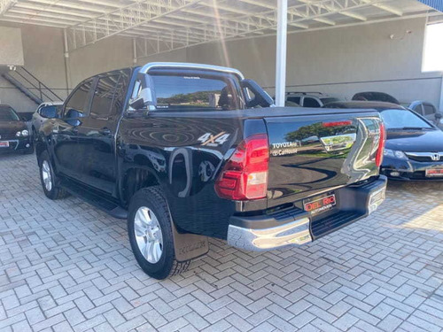 Imagem 13 de 15 de Toyota Hilux 2.8 Srv 4x4 Cd 16v 2017