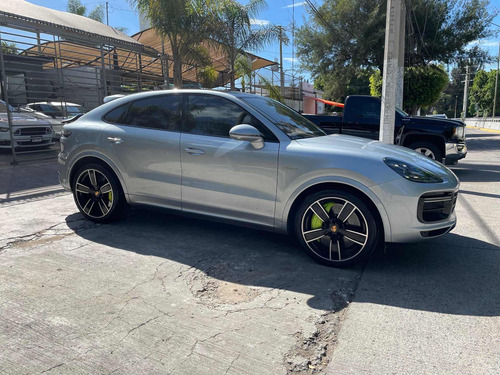 Imagen 9 de 15 de Porsche Cayenne Porsche Turbo S Hibr