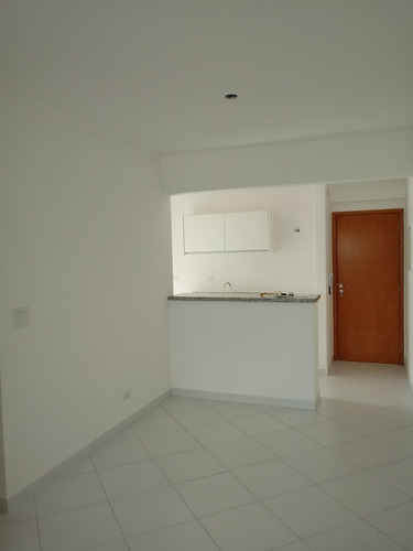 Imagem 1 de 9 de Apartamento Para Locacao - L-4612