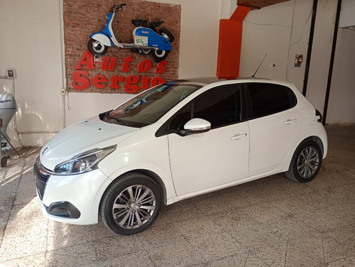 Peugeot 208 1.6 Allure Touchscreen