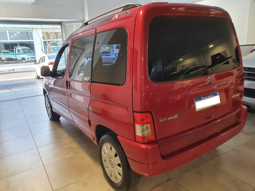 Imagen 3 de 7 de Citroen Berlingo Multispace Hdi 1.6 Xtr