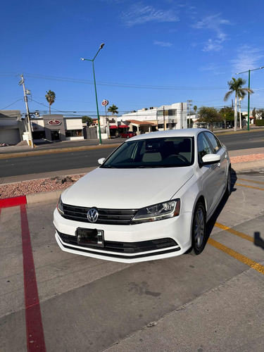 Volkswagen Jetta 1.4 Litros Tradeline