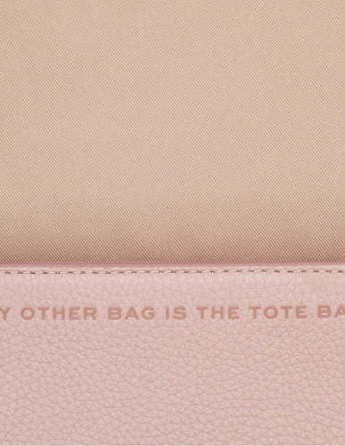 Bolsa Marc Jacobs The Leather Mini 2s4smn080s02 Acabado De Los Herrajes Oro Color Rosa Claro Correa De Hombro Rosa Claro Diseño De La Tela Lisa