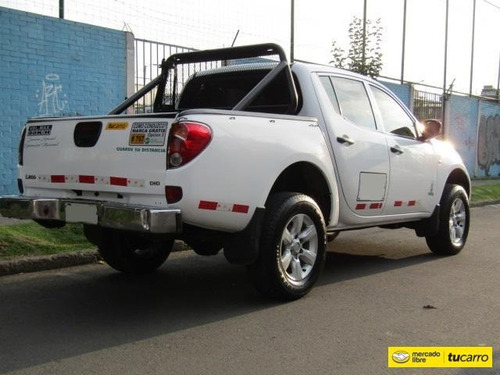 Mitsubishi L200 Sportero Mt 2.500 4x4