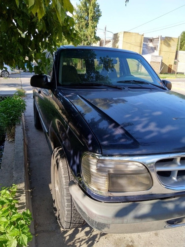 Imagen 2 de 8 de Ford Explorer 1997 4.0 Xlt 4x2