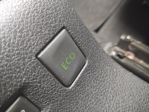 Imagen 12 de 15 de Renault Captur 2020 2.0 Intens Mt