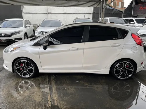 Ford Fiesta HATCHBACK ST MT 1600CC T