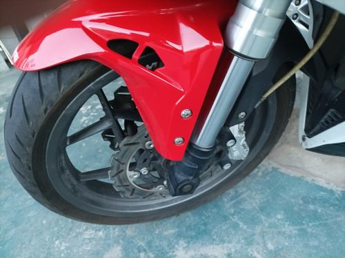 Imagen 9 de 17 de Benelli 3o2r