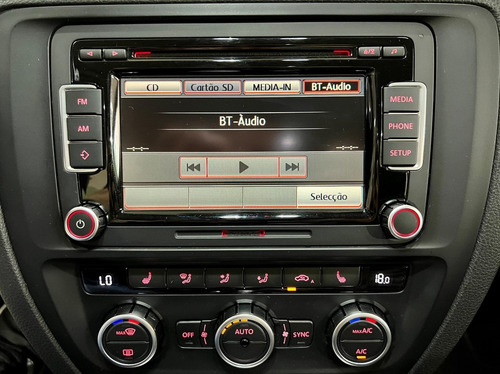 Imagem 13 de 15 de Volkswagen Jetta 2.0 Tsi Highline 211cv 2014