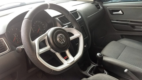 Volkswagen Fox 1.0 Vht (flex) 2012