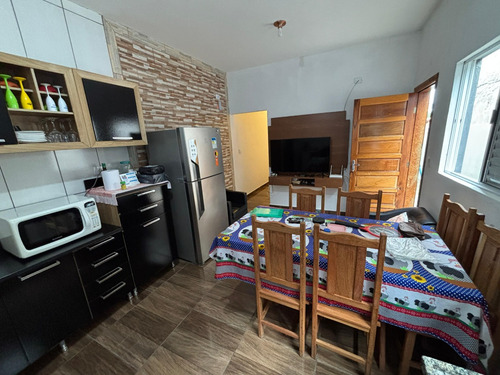 Casa Grande Em Cajamar Com Dois Andares