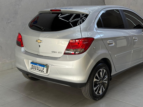Chevrolet Onix ONIX HATCH LTZ 1.4 8V FLEXPOWER 5P MEC
