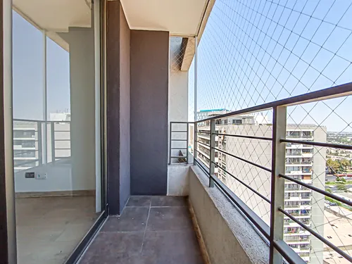 Edificio Radal (1 Est. 1 Bod.) Vista Poniente Piso 18