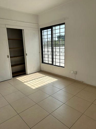Casa En Venta En Los Arcos En Guadalajara, Jalisco