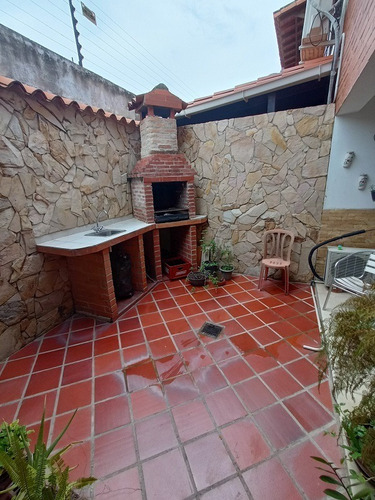 Imagen 2 de 10 de Town House En El Pueblo De San Diego Res La Fuente Sd-th-758