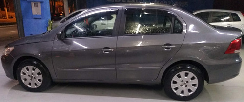 Vw Voyage Cinza 1.0/8v - 2010/2011