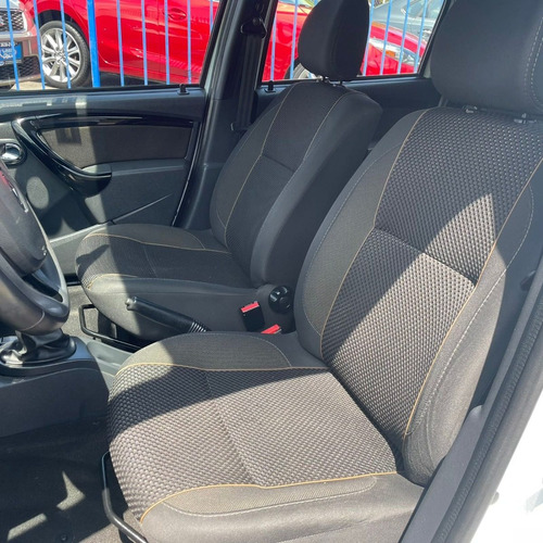 Imagen 12 de 14 de Renault Duster Intens Manual 2019