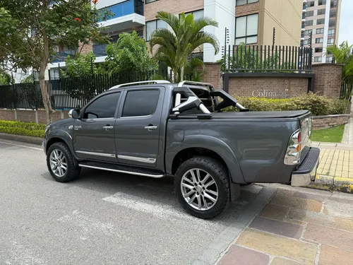 Toyota Hilux 2.5 Imv 4x2