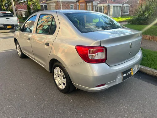 Renault Logan 1.6 Expression