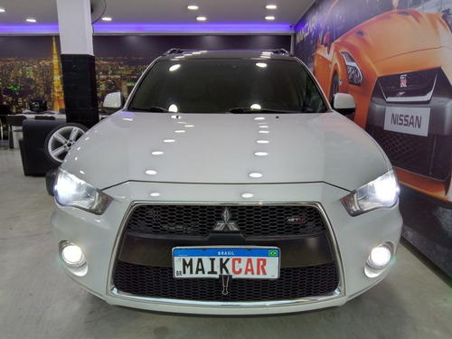 Imagem 2 de 10 de Mitsubishi Outlander 2013 3.0 V6 Gt4 4wd 5p