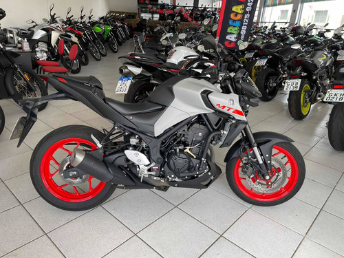 Imagem 9 de 10 de Yamaha Mt 03 Abs