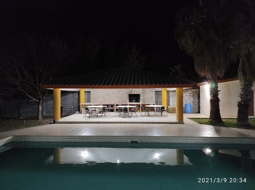Imagen 4 de 17 de Renta De Quinta Con Estancia En Cabaña, Con Alberca A Una Hora De Monterrey, Nuevo Leon