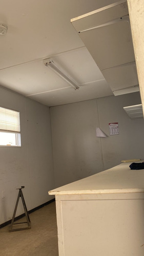 Imagen 3 de 7 de Remolque Caseta Consultorio Dormitorio Casa Oficina Móvil