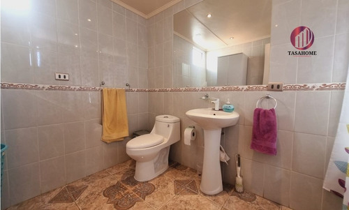 Venta De Casa 4 Habitaciones, 2 Baños En Quilpue