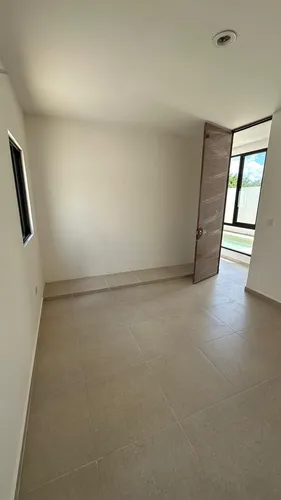 Venta De Casa En Residencial En Mérida | Cholul | Entrega Inmediata