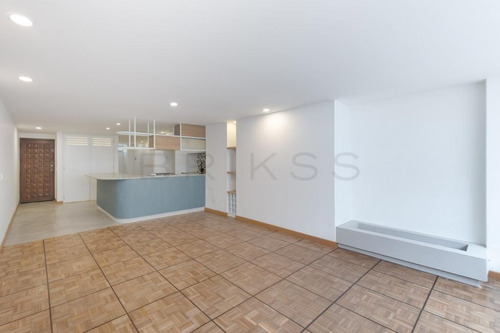 Imagen 8 de 17 de Apartamento En Venta En Bogotá Chico Reservado