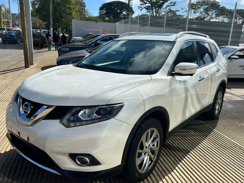 Nissan X-Trail 2.5 Exclusive 2 Row Cvt