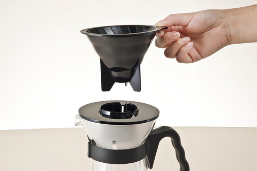 Cafeteira quente e fosca Hario V60 Fretta, 23,7 fl oz,. Cor: Preto