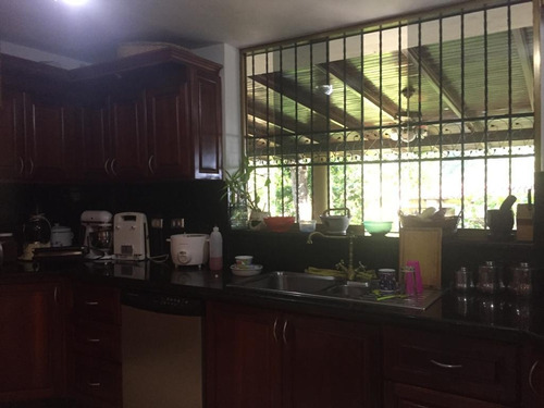Imagen 7 de 14 de Casa En Venta Urbanización El Castaño Con 667 Mts De Terreno