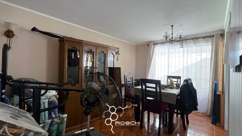 Amplia Casa Esquina, Impecable 4d/3b