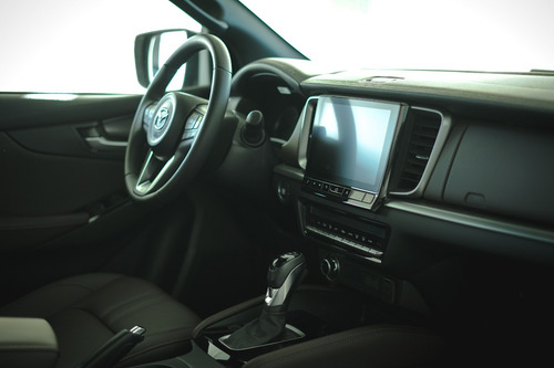 Imagen 13 de 17 de Mazda Bt-50 Dc 4x4 3.0 At High P