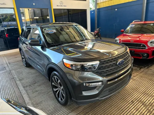 Ford Explorer 2020 Clean Carfax