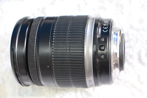 Lente Canon 18-200mm Is Com Filtro Uv Descontão A Vista (Usado)