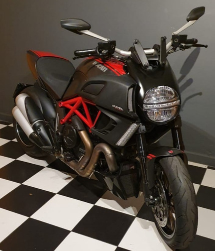Ducati Diavel 1200