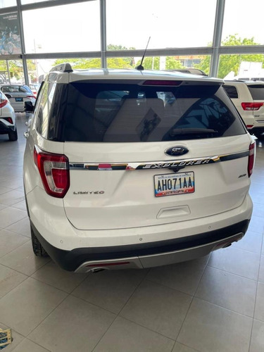 Imagen 4 de 15 de Ford Explorer Limited Blindada