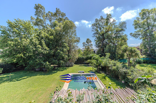 Casa A La Venta En Campos De Álvarez