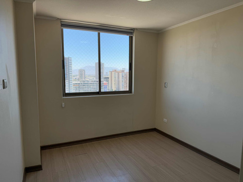 Departamento 2d-2b, Estacionamiento Y Bodega. 63mts, Logia