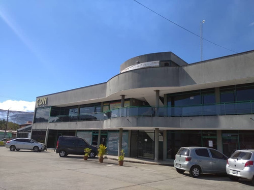 Imagen 9 de 14 de Local Comercial En Centro Diagnóstico Del Norte Ubicado En Urb. Las Quintas De Naguanagua
