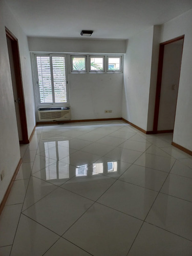 Imagen 17 de 28 de Apartamento En Evaristo Morales 3er Piso 256mts