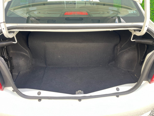 Renault Logan 1.6 Expression 85cv Nac