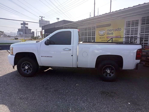 Imagen 3 de 10 de Chevrolet Silverado