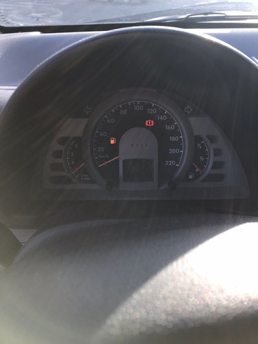 Imagen 4 de 10 de Volkswagen Suran 2007 1.6 I Comfortline 60a
